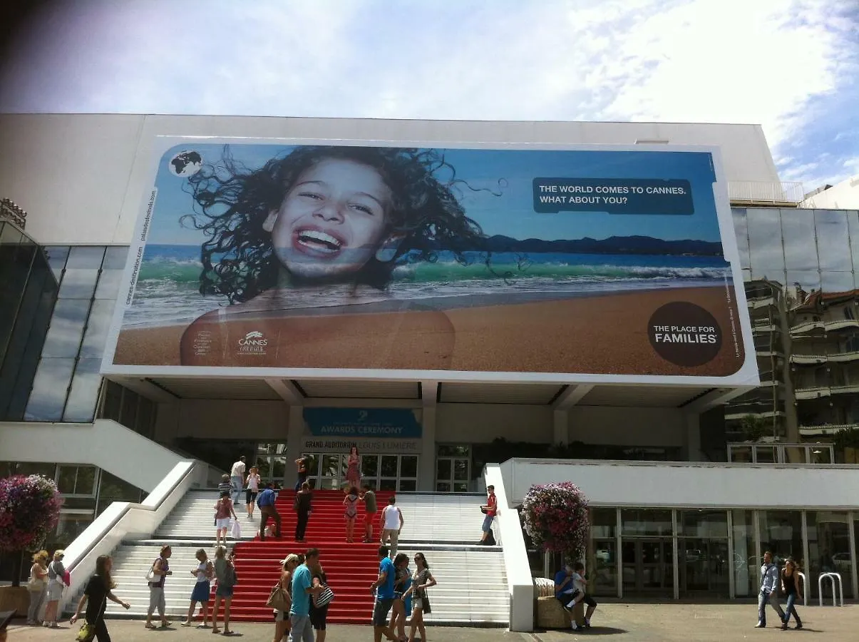 Charlie Chaplin 2 Pieces 3 Etoiles Calme Plein Centre De Cannes, 5Mn Des Plages Et Palais 0*, Cannes